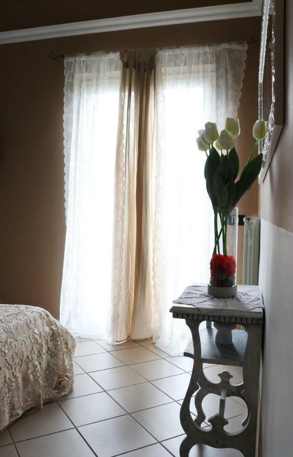 Charming Gea Hotel San Felice a Cancello Luaran gambar